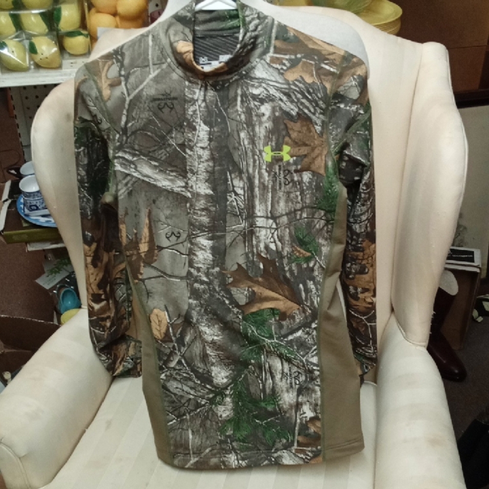 Under Armour Woodland Camo Long Sleeve Top